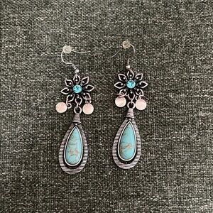 Elegant Silver and Turquoise Earrings